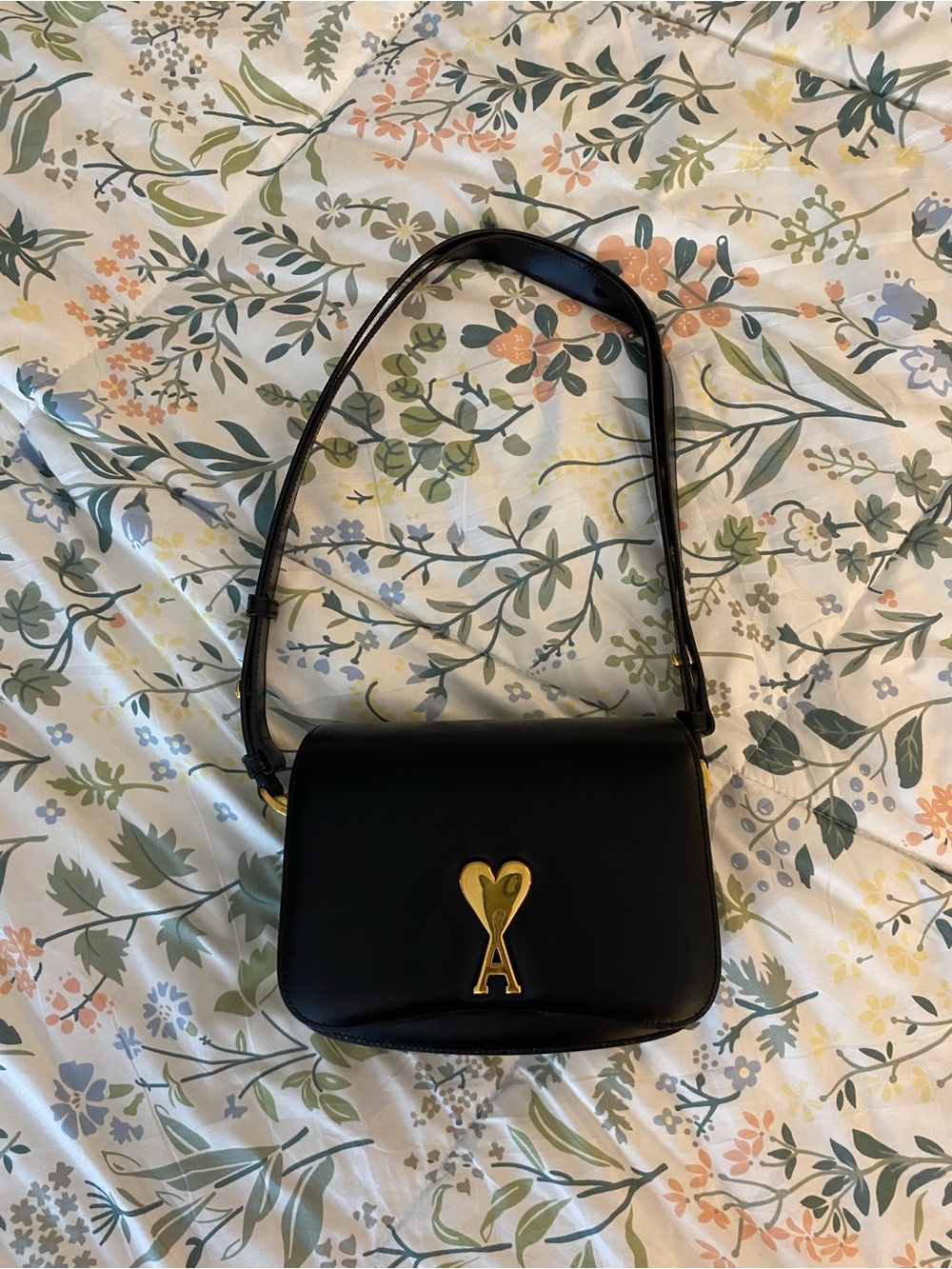NWT AMI Paris Ami de Coeur Black Leather Shoulder Bag